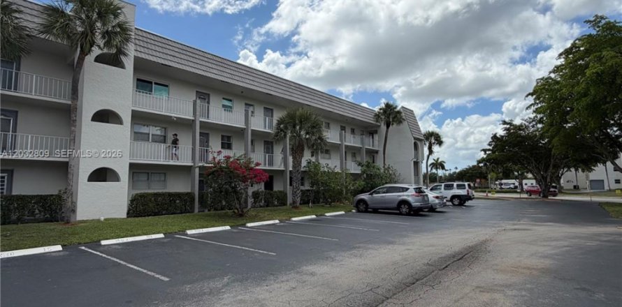 Condominio en Sunrise, Florida, 1 dormitorio № 2154349
