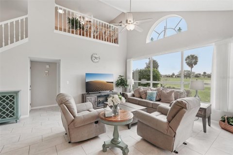Casa en venta en Sun City Center, Florida, 3 dormitorios, 199 m2 № 1902783 - foto 4