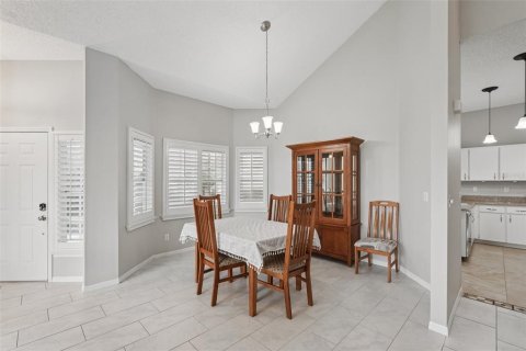Casa en venta en Sun City Center, Florida, 3 dormitorios, 199 m2 № 1902783 - foto 6