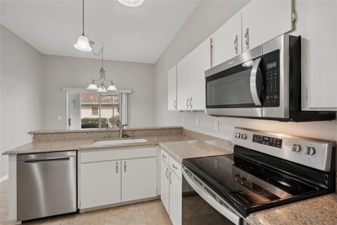 Casa en venta en Sun City Center, Florida, 3 dormitorios, 199 m2 № 1902783 - foto 8