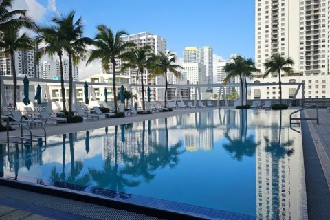Condo in Miami, Florida, 1 bedroom № 1964363 - photo 25