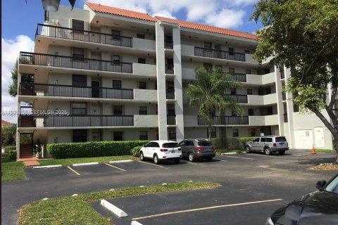 Condo in Miami, Florida, 2 bedrooms  № 1994353