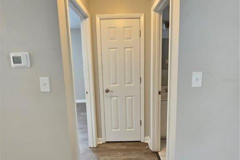 Appartement à louer à Lake Wales, Floride: 1 chambre, 56.86 m2 № 1902355 - photo 6