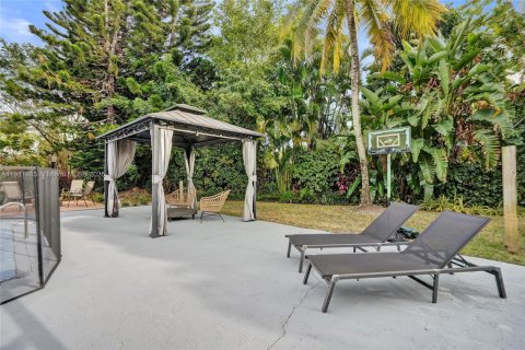 Casa en alquiler en Plantation, Florida, 4 dormitorios, 267.47 m2 № 1969367 - foto 30