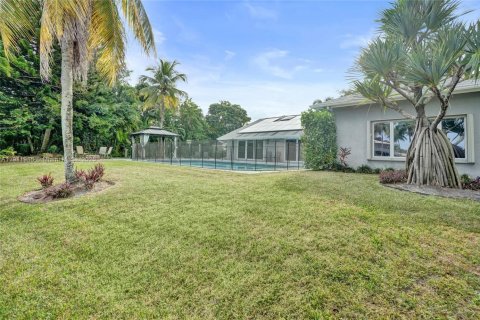 Casa en alquiler en Plantation, Florida, 4 dormitorios, 267.47 m2 № 1969367 - foto 26