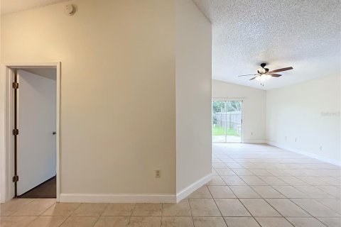 Villa ou maison à vendre à Orlando, Floride: 4 chambres, 108.14 m2 № 2425842 - photo 15