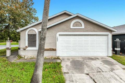 Villa ou maison à Orlando, Floride 4 chambres, 108.14 m2 № 2425842