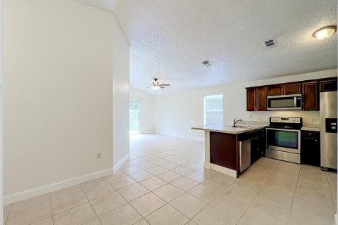 Villa ou maison à vendre à Orlando, Floride: 4 chambres, 108.14 m2 № 2425842 - photo 12
