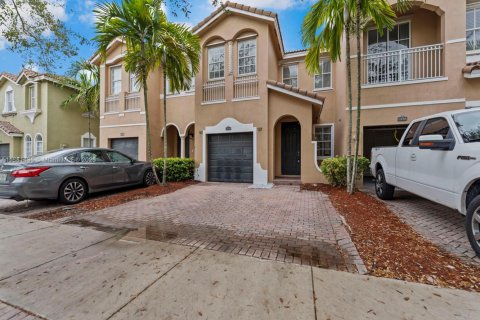 Townhouse in Homestead, Florida 3 bedrooms, 160.91 sq.m. № 1892149 - photo 26