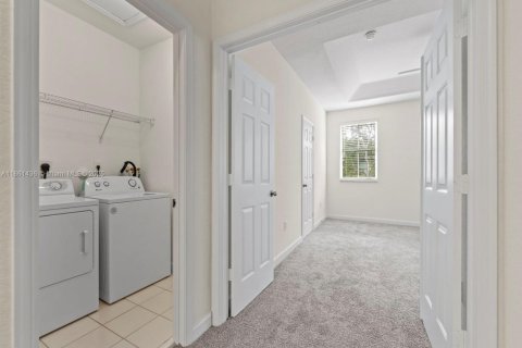 Townhouse in Homestead, Florida 3 bedrooms, 160.91 sq.m. № 1892149 - photo 15