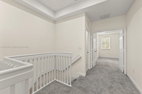 Townhouse in Homestead, Florida 3 bedrooms, 160.91 sq.m. № 1892149 - photo 20