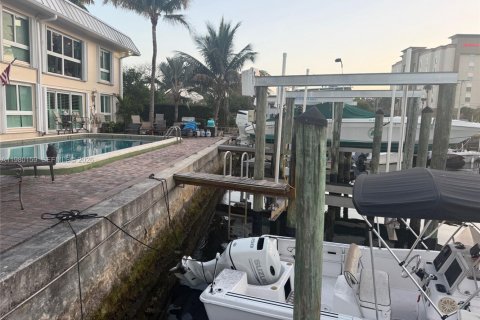 Copropriété à louer à Pompano Beach, Floride: 2 chambres, 90.58 m2 № 2046375 - photo 27