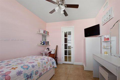 Copropriété à vendre à North Miami Beach, Floride: 2 chambres, 106.37 m2 № 2046464 - photo 19