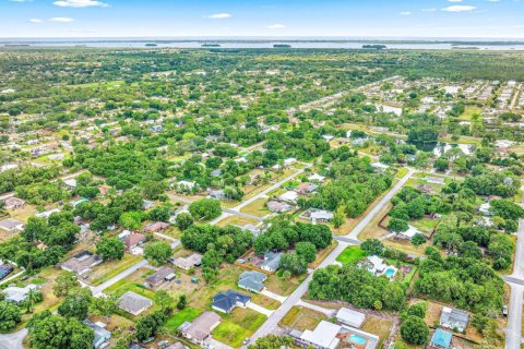 Villa ou maison à vendre à Fort Pierce, Floride: 3 chambres, 140.38 m2 № 1182144 - photo 1