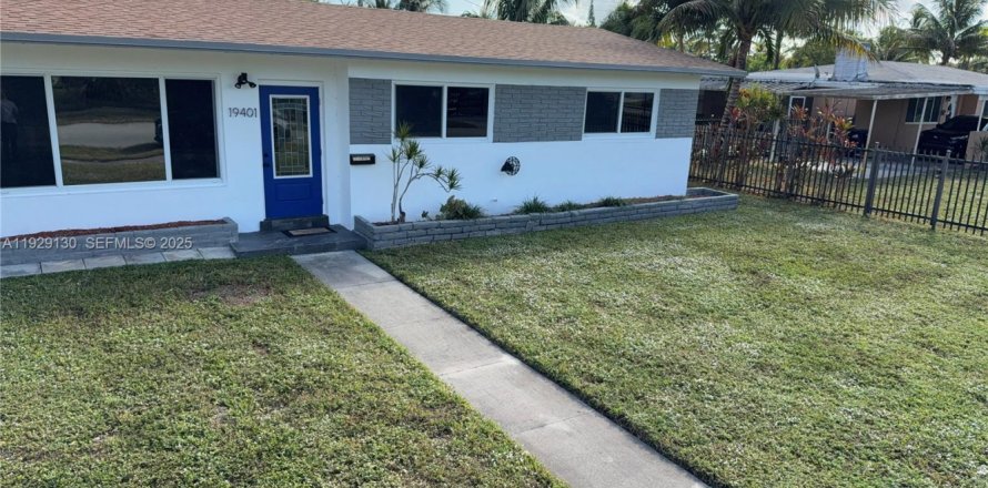 Villa ou maison à Miami, Floride 3 chambres, 100.71 m2 № 1987542