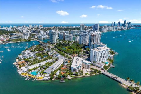 Condominio en venta en Miami Beach, Florida, 2 dormitorios, 118.91 m2 № 1889116 - foto 27