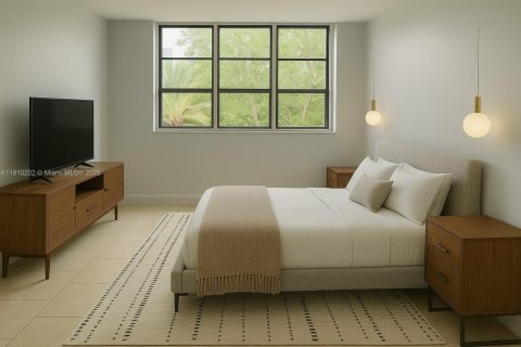 Condo in Miami, Florida, 1 bedroom  № 1971479 - photo 2
