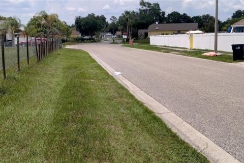 Terreno en venta en Orlando, Florida № 2108095 - foto 2