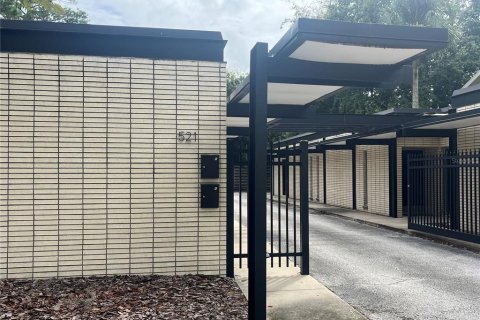 Commercial property in Gainesville, Florida 124.67 sq.m. № 2097277