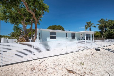 Apartamento en alquiler en Key Largo, Florida, 3 dormitorios, 163.32 m2 № 2010199 - foto 2