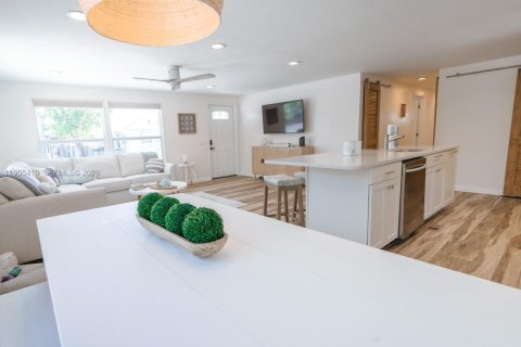 Apartamento en alquiler en Key Largo, Florida, 3 dormitorios, 163.32 m2 № 2010199 - foto 6