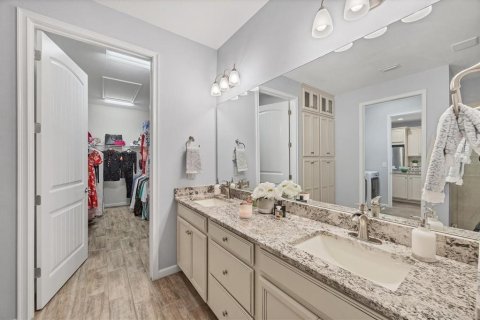 Casa en venta en Sarasota, Florida, 2 dormitorios, 151.8 m2 № 1885220 - foto 25