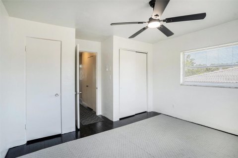 Villa ou maison à vendre à Seminole, Floride: 4 chambres, 160.35 m2 № 1826132 - photo 13