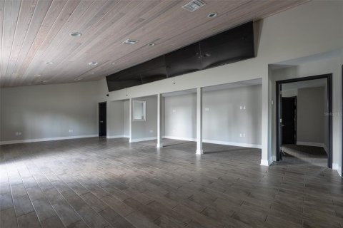 Commercial property in Ocala, Florida 277.31 sq.m. № 2214900 - photo 8