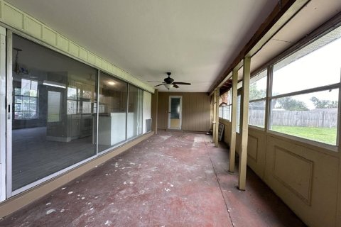 Casa en alquiler en Port Charlotte, Florida, 2 dormitorios, 84.91 m2 № 1901811 - foto 18
