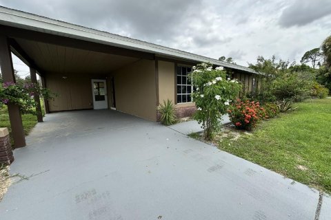 Casa en alquiler en Port Charlotte, Florida, 2 dormitorios, 84.91 m2 № 1901811 - foto 2