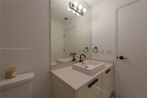 Copropriété à louer à Miami, Floride: 1 chambre, 48.87 m2 № 1935029 - photo 23