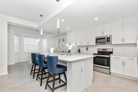 Condo in Venice, Florida, 2 bedrooms in WELLEN PARK  № 1388708 - photo 5