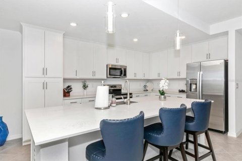 Condo in Venice, Florida, 2 bedrooms in WELLEN PARK  № 1388708 - photo 8