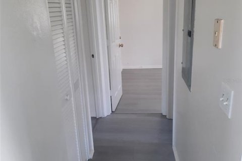 Снять в аренду квартиру в Тампа, Флорида 3 комнаты, 65.03м2, № 1793272 - фото 5