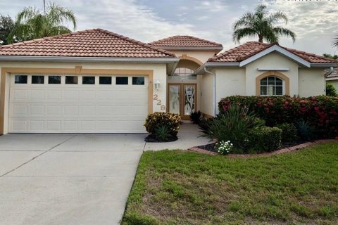 House in Venice, Florida 3 bedrooms, 181.25 sq.m. № 2199699