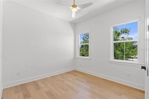Casa en venta en Saint Petersburg, Florida, 4 dormitorios, 354.89 m2 № 1615247 - foto 27