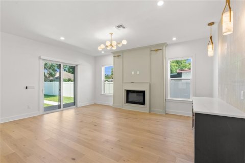 Casa en venta en Saint Petersburg, Florida, 4 dormitorios, 354.89 m2 № 1615247 - foto 23