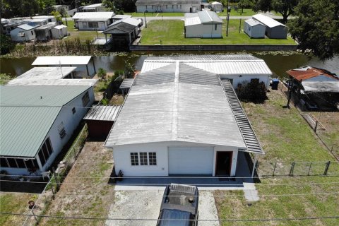 Casa en venta en Okeechobee, Florida, 3 dormitorios, 145.76 m2 № 1761346 - foto 2