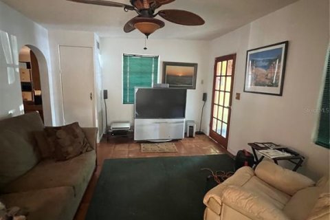 Casa en venta en Okeechobee, Florida, 3 dormitorios, 145.76 m2 № 1761346 - foto 3