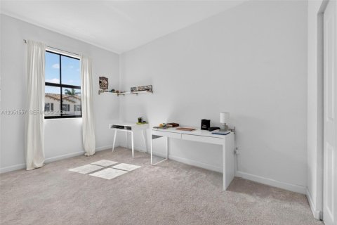 Купить таунхаус в Хомстед, Флорида 3 спальни, 169.73м2, № 2262799 - фото 22