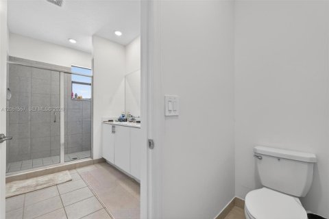 Купить таунхаус в Хомстед, Флорида 3 спальни, 169.73м2, № 2262799 - фото 18