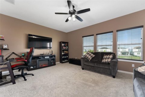 Villa ou maison à vendre à Orlando, Floride: 5 chambres, 309.64 m2 № 2110127 - photo 25