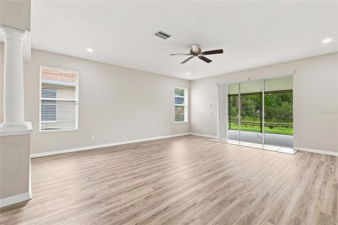 Casa en venta en Land O' Lakes, Florida, 4 dormitorios, 238.57 m2 № 2199290 - foto 6