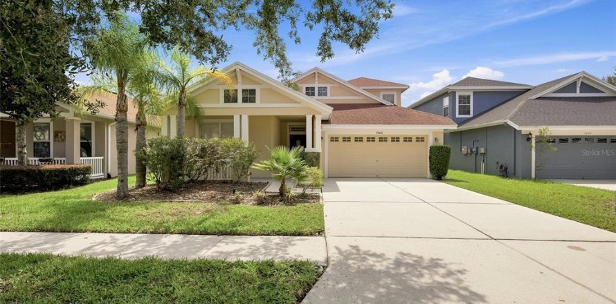 Casa en Land O' Lakes, Florida 4 dormitorios, 238.57 m2 № 2199290