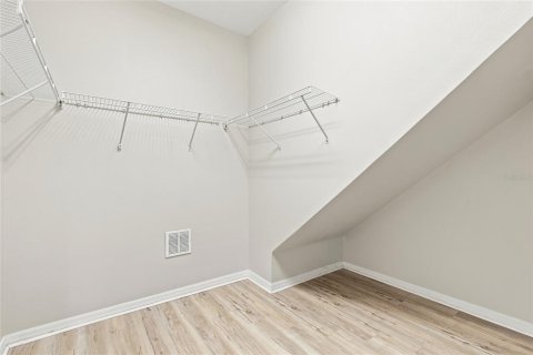 Casa en venta en Land O' Lakes, Florida, 4 dormitorios, 238.57 m2 № 2199290 - foto 19