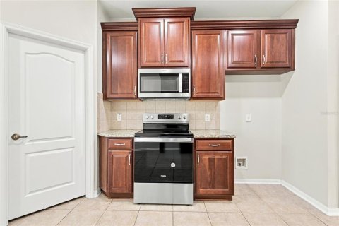 Casa en venta en Land O' Lakes, Florida, 4 dormitorios, 238.57 m2 № 2199290 - foto 11