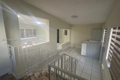 Купить виллу или дом в Майами, Флорида 4 спальни, 146.97м2, № 2005534 - фото 6