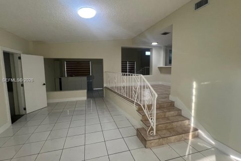 Купить виллу или дом в Майами, Флорида 4 спальни, 146.97м2, № 2005534 - фото 8