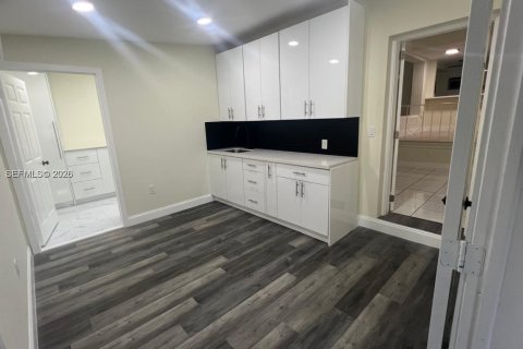 Купить виллу или дом в Майами, Флорида 4 спальни, 146.97м2, № 2005534 - фото 14