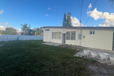 Купить виллу или дом в Майами, Флорида 4 спальни, 146.97м2, № 2005534 - фото 16